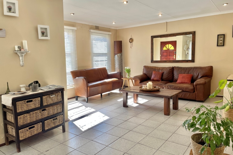 4 Bedroom Property for Sale in Strandfontein Western Cape